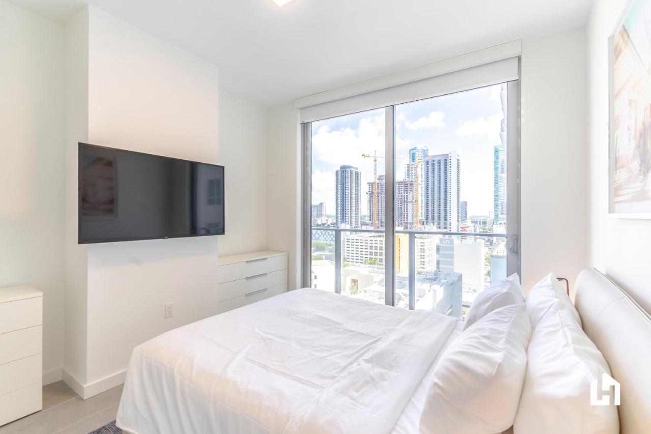 Downtown Miami Condos By Lua Host Exterior photo